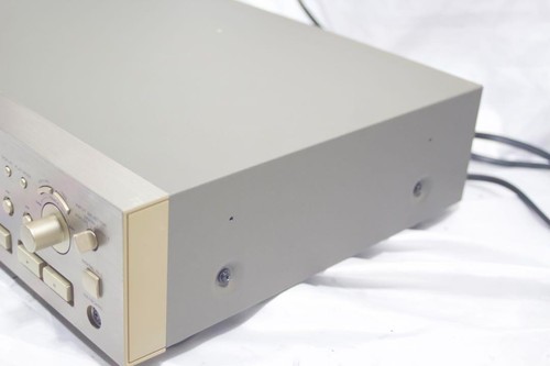 TEAC MD-5 MINIDISC DECK MD Recorder Player Stereo Silver AC100V 50/60Hz 13W - Picture 4 of 7