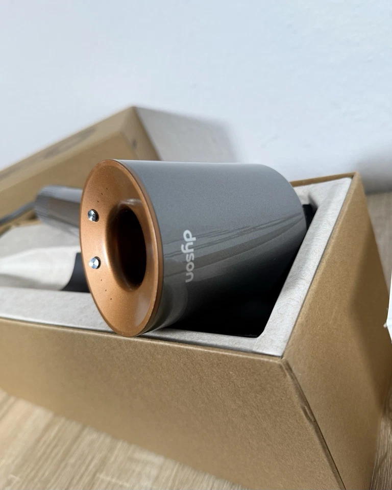 Dyson Supersonic Haartrockner Nickel/Kupfer, Dyson Föhn, HD08, OVP - Bild 4 von 4