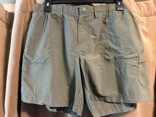 Columbia Size Large Sportswear Cargo Shorts ~ Olive Green Nylon Quick Dry Hiking