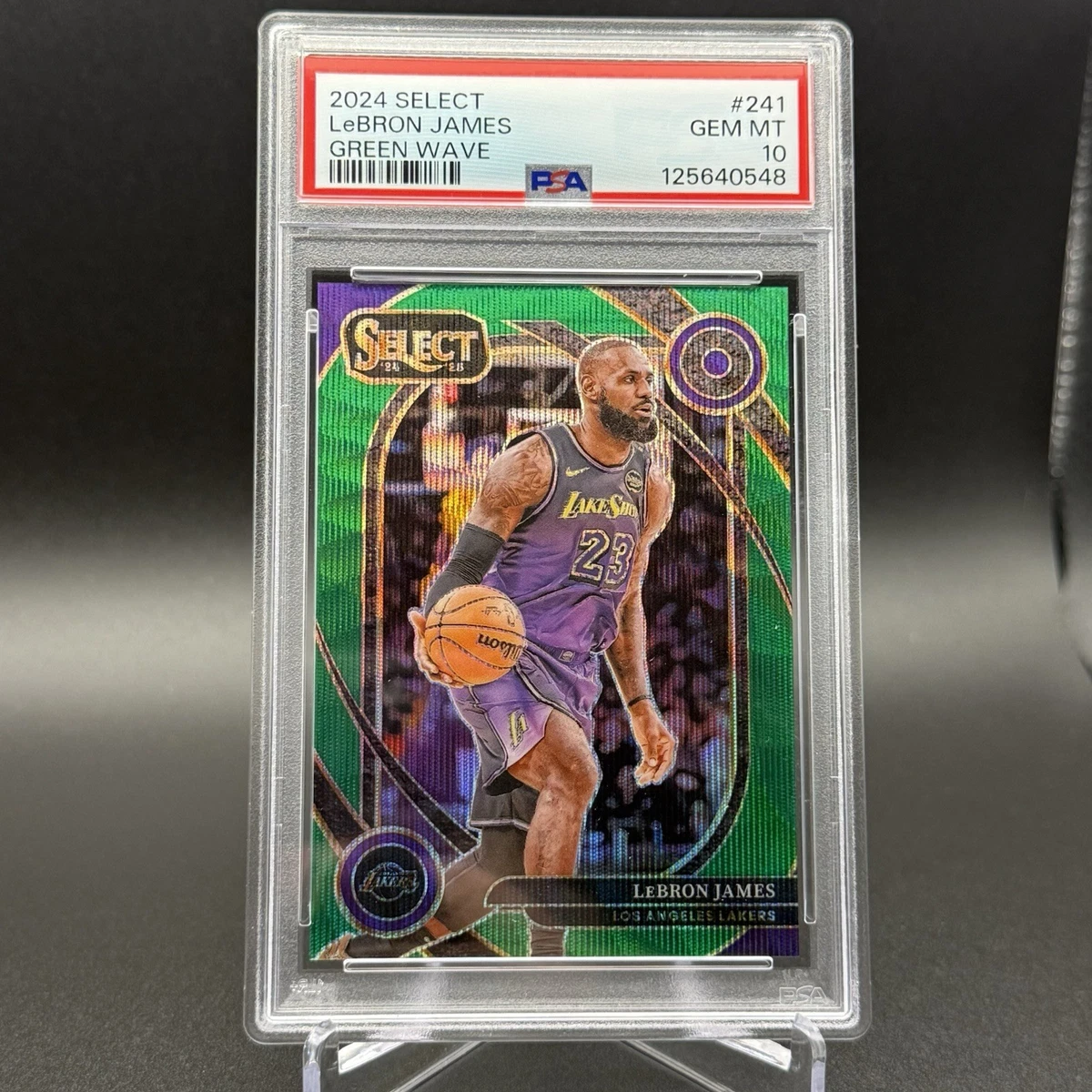 レブロン・ジェームズ　PSA 10 Amazon.com: 2018 Panini Revolution #40 LeBron James PSA 10 Gem