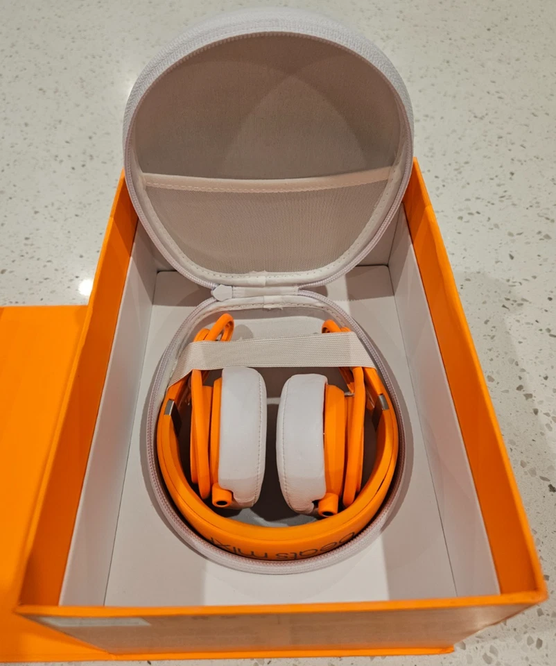 Beats Mixr Edición Limitada Naranja/Blanco - Caja y Cables Originales - Excelente Estado Foto 2 de 4