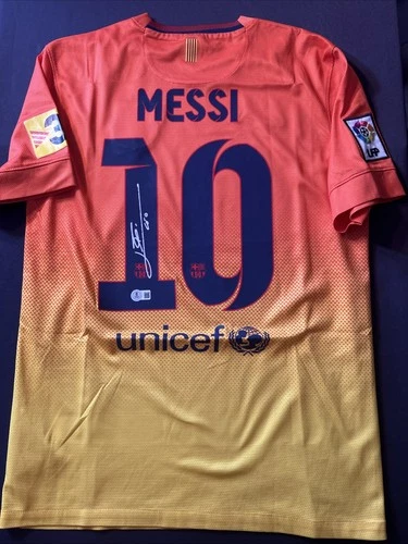 Lionel Messi Signed Autograph AUTO FCB QATAR Soccer Jersey Beckett BAS COA L01