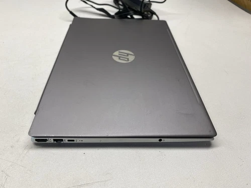 HP Pavilion 15-cs1063cl 15.6 Touch i5-8265U 8 GB Ram 120 GB SSD Windows 10 Home - Imagen 4 de 8