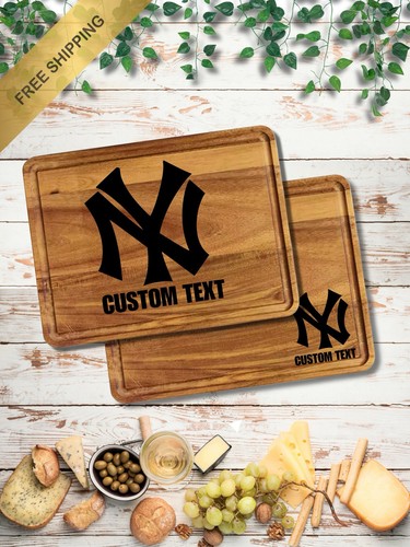 NEW YORK YANKEES | CUSTOM ENGRAVED CHARCUTERIE | CUTTING BOARD | ACACIA WOOD - Picture 1 of 4