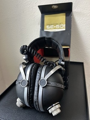 Vtg  Pioneer SE-505 Stereo Headphones Dual Volume Tone Controls 2-Way. Leather