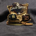 2001 New York Yankees Arizona Diamondbacks World Series MLB Baseball Pin Lapel — photo 1
