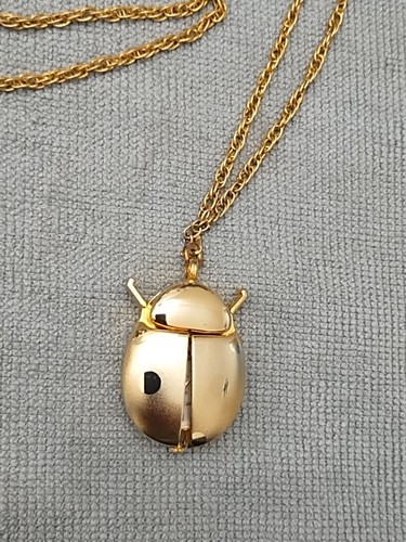 St Bernard Ladybug Necklace Watch ~ For Parts Or Repairs - Picture 2 of 9
