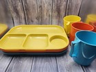Lunch Trays (4) With Matching Cups (4) Colonial Plastics MFG CO