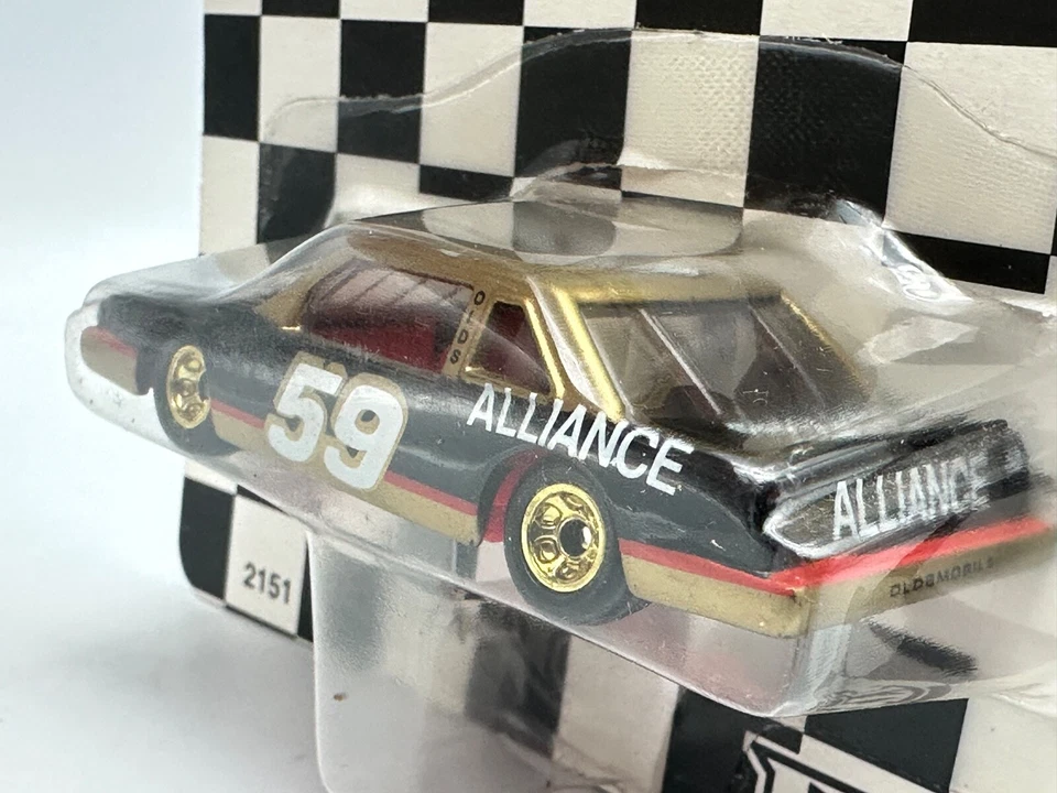 ERTL 1992 NASCAR #59 Robert Pressley Alliance Oldsmobile, 1:64, nuevo en caja Foto 4 de 4
