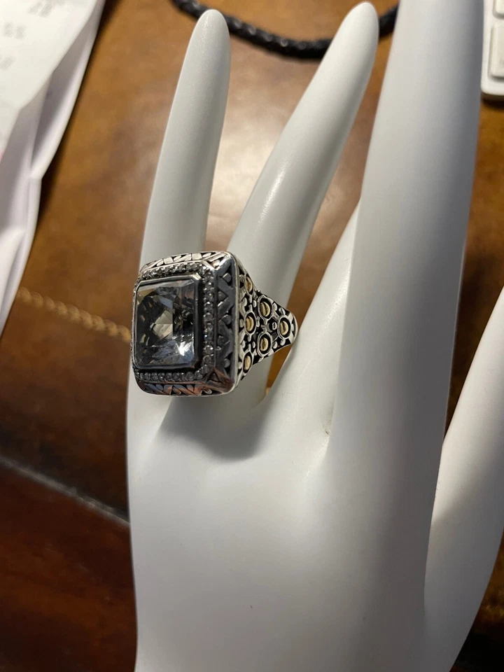 Fabuloso anillo de diamantes con topacio blanco John Hardy con bolsa JH Foto 4 de 4