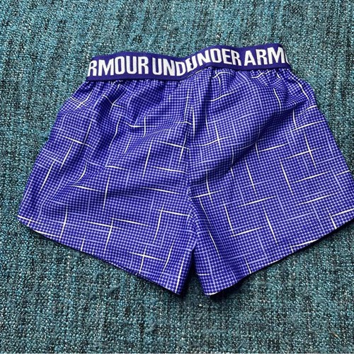 Under Armour Girl's Athletic Shorts in Purple White Size Youth Girl's 5 - Picture 2 of 5