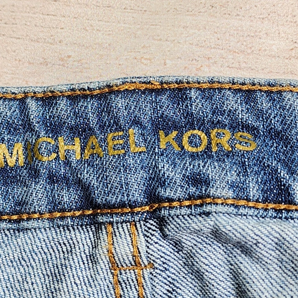 Pantalones de mezclilla Michael Kors para mujer Dillon calce relajado retazos azul desgastado talla Foto 3 de 4