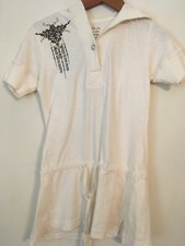 CALVIN KLEIN GIRLS 100 cotton cream lightweight hoodie. Size Large.