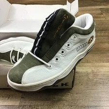 Dead Stock 90s Rare Airwalk Digital Men's Size 7.5 White Leather Skate Shoes