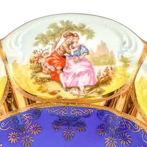 Large Josef Kuba vintage fluted bowl, Fragonard courting couples, Karslbad - Picture 16 of 17