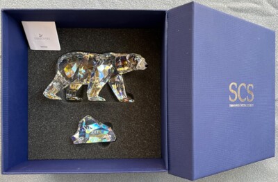 SWAROVSKI Crystal 