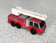Tonka Diecast Fire Truck W/O Extension Ladder 1992 Metal / Plastic 4"