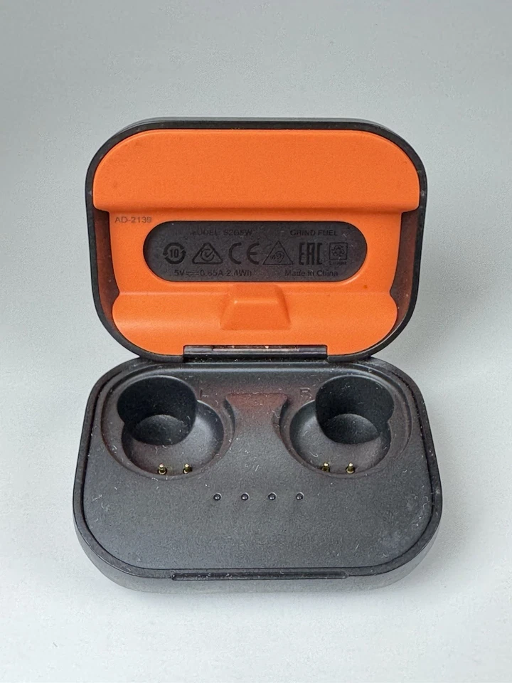 Skullcandy Grind Replacement Model S2GFW- CASE ONLY - Image 4 of 4