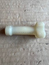 Mercedes Benz W201 Halterung Schraube Wischwasserbehälter 2018690028 M275