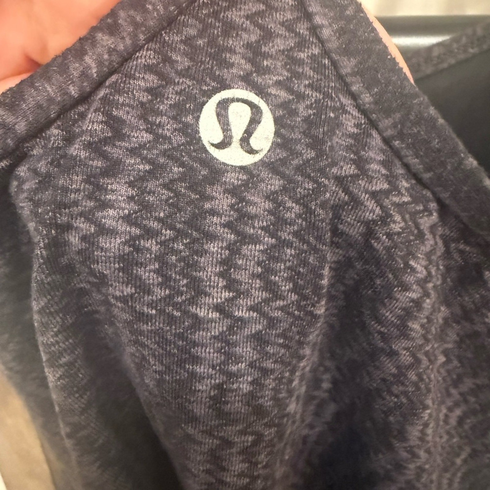 Lululemon Gray Patterned Tank 8 - image 4