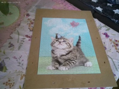 Puzzles ''Die Jagd auf Schmetterling''+Mordillo ''Mousetrap'', je 500 Teile, oKarton