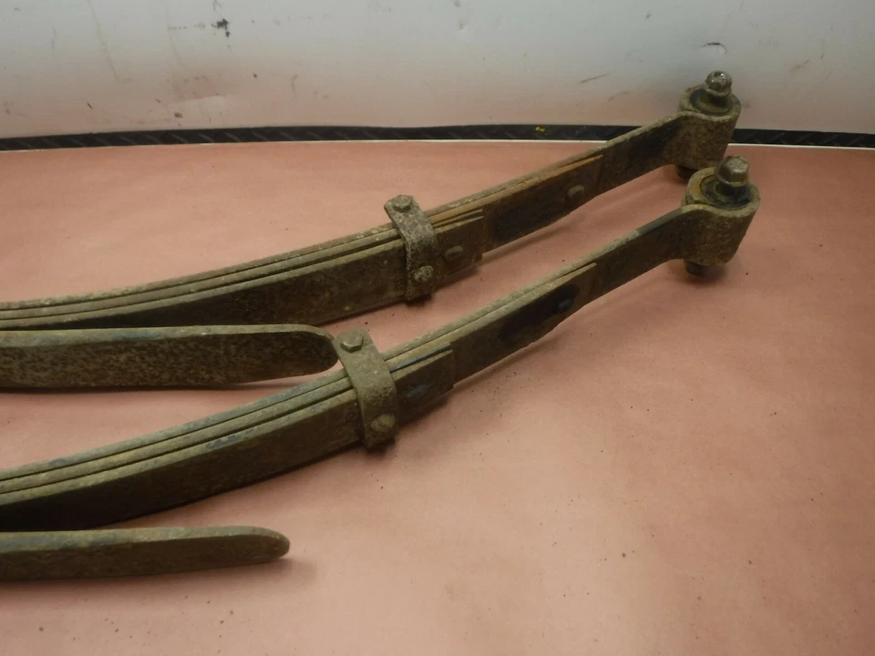 Juego de muelles de hoja traseros de fábrica Jeep Comanche MJ 86-92   Foto 4 de 4