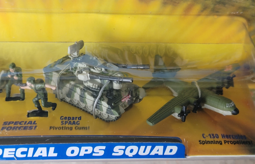 Vintage New 1998 Galoob Micro Machines Military #6 V-22 Osprey C-130 Hercules - Picture 10 of 11