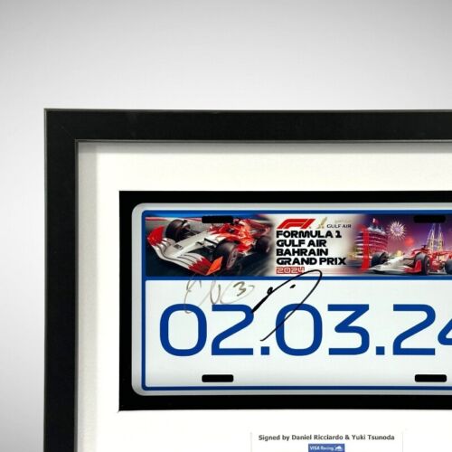 F1 Bahrain 2024 Licence Number Plate Signed by Daniel Ricciardo & Yuki Tsunoda - 第 3/12 張圖片