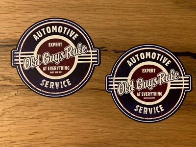 2x Old Guys Rule Aufkleber Auto Service Sticker Werkstatt V8 Hotrod USA  MG072