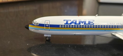 Inflight200 TAME B 727-2K3WL 1:200 EAVBSC 1990s Colors HC-BSC - Picture 4 of 17