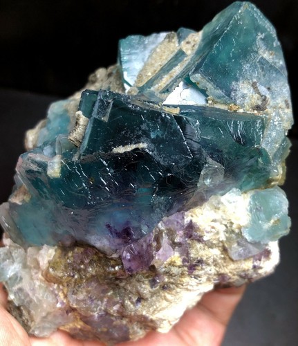 566g NATURAL Fantastic Cubic Green Purple “chip” FLUORITE QUARTZ Crystal c760 - Picture 6 of 10