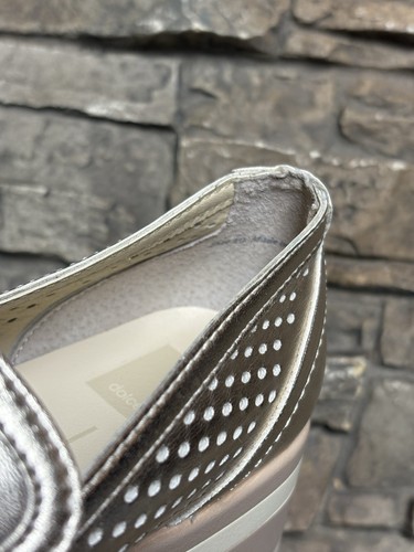 Dolce Vita Janine Platform Goldtone Slip On Shoe Sz US 10 Wedge Comfort Perfect! - Picture 5 of 7