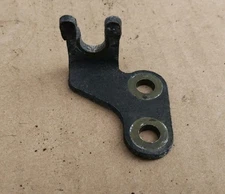 2005 CIVIC DX D17A1 stay bracket accelerator gas pedal cable stay mount 01-05