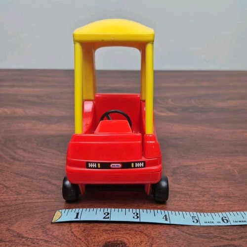 Little Tikes Dollhouse Cozy Coupe Miniature Vintage Red Yellow Mini Doll Car 6” - Picture 5 of 13