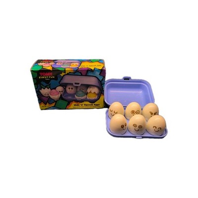 Tomy Hide and Squeak Eggs Activity Toy Colour Sorter Vintage 1993 Boxed Rare