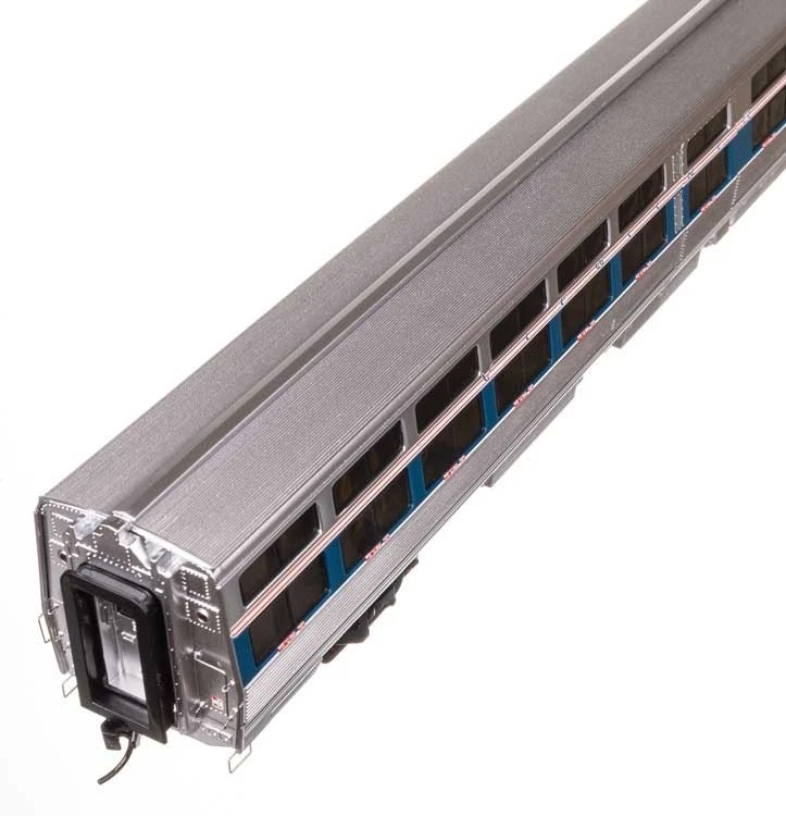 Walthers Proto HO 11307 Amtrak Phase VI Early 85' Budd Viewliner Sleeper Car - Image 3 of 3