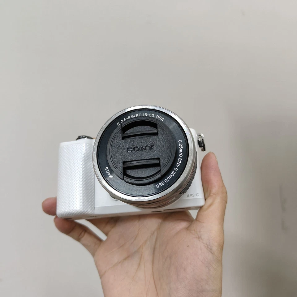 Sony Alpha a5000 ILCE-5000 Mirrorless Digital Camera w/ 16-50mm Lens - 90% New - Image 3 of 4