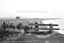 Asl-50 Golf Links & Martello Tower, Felixstowe, Sussex. Photo