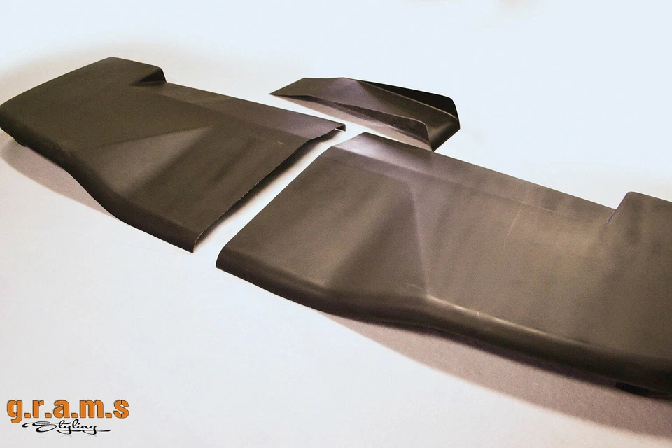 Difusor trasero / bandeja inferior estilo VOLTEX para Subaru Impreza v9 Foto 3 de 4