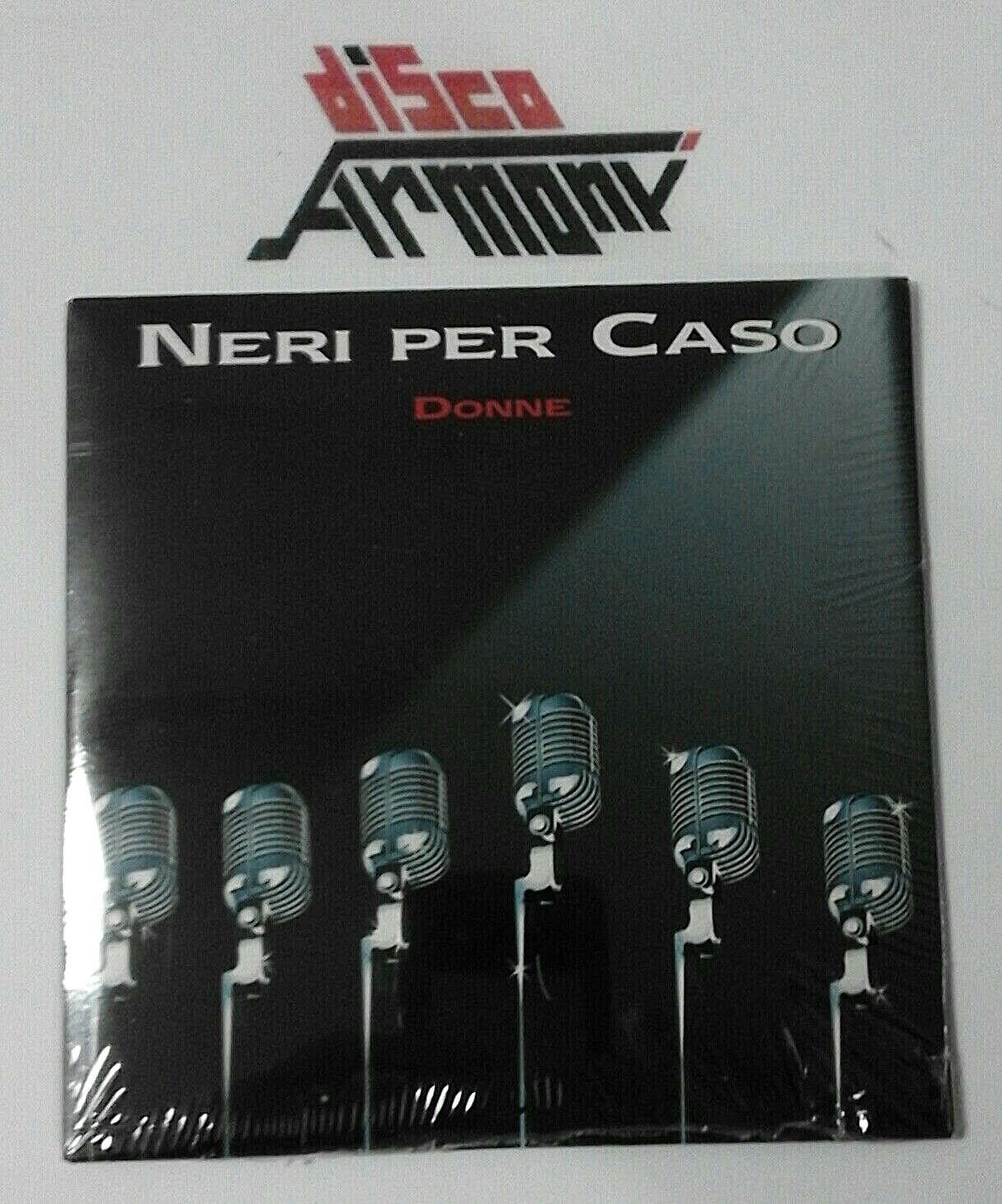 Foto 1 di 2
