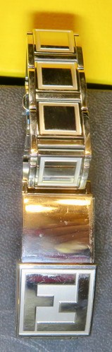 Reloj ""Secreto"" para mujer FENDI Orologi acero inoxidable 5400L - cara negra - Imagen 9 de 13