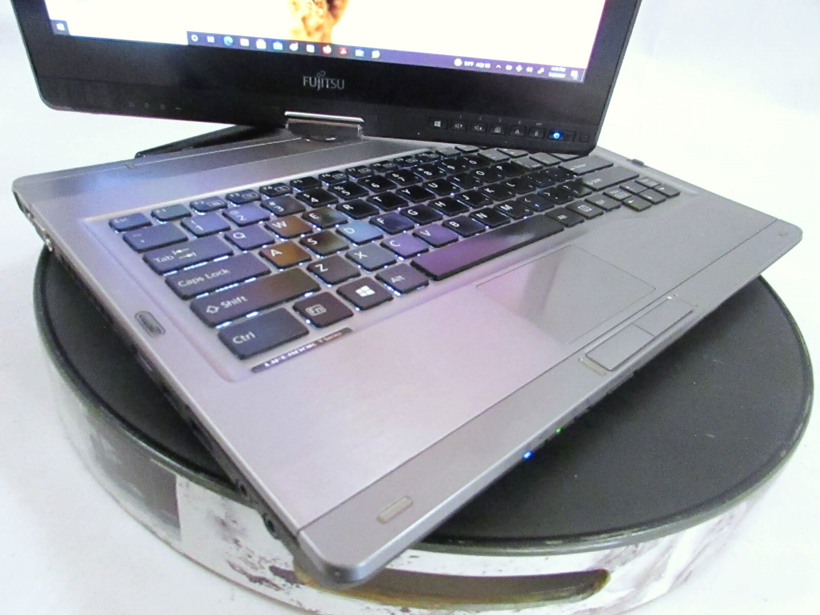 LifeBook T902 Touch Music Production 2.6GHz/12GB/256GB mSATA+500GB Win11 DVDRW - Picture 3 of 12