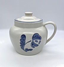 Vintage Pfaltzgraff Yorktowne 7 inch 2 Quart Bean Pot 70 USA