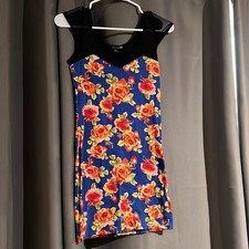 Forever 21 size small floral print dress