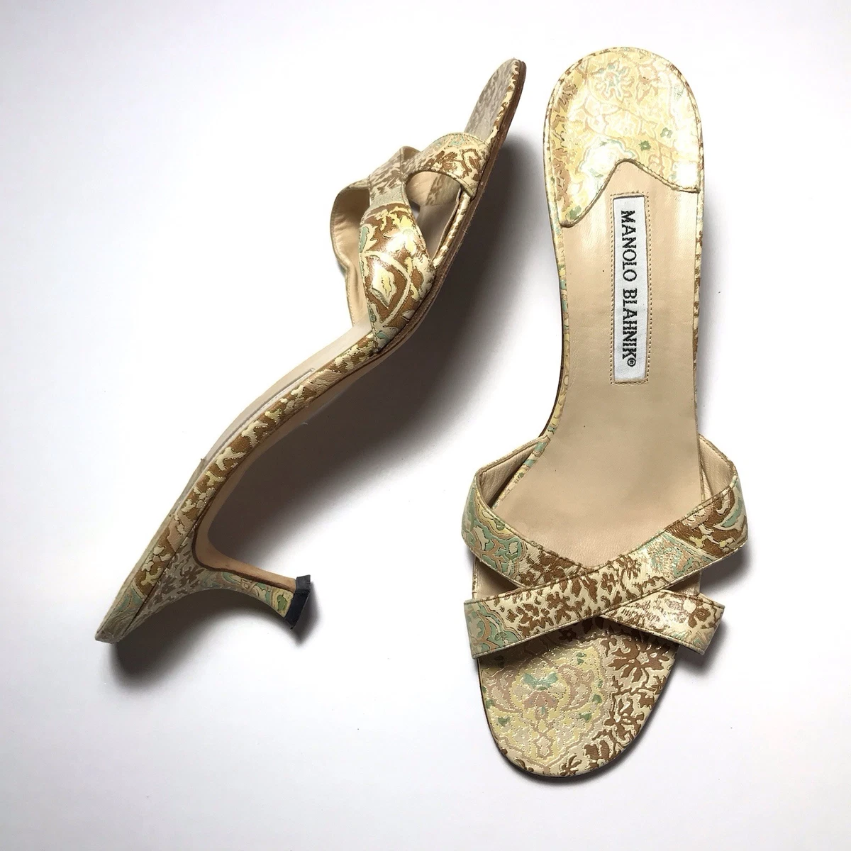 Manolo Blahnik 39 for sale - eBay