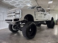 2025 Ford F-350 Super Duty King Ranch 4x4 4dr Crew Cab 8 ft. LB DRW Pickup