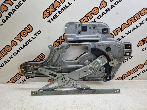 2005 HYUNDAI SANTA FE MK1 RIGHT FRONT WINDOW REGULATOR MOTOR 82480-26020 - Picture 4 of 4