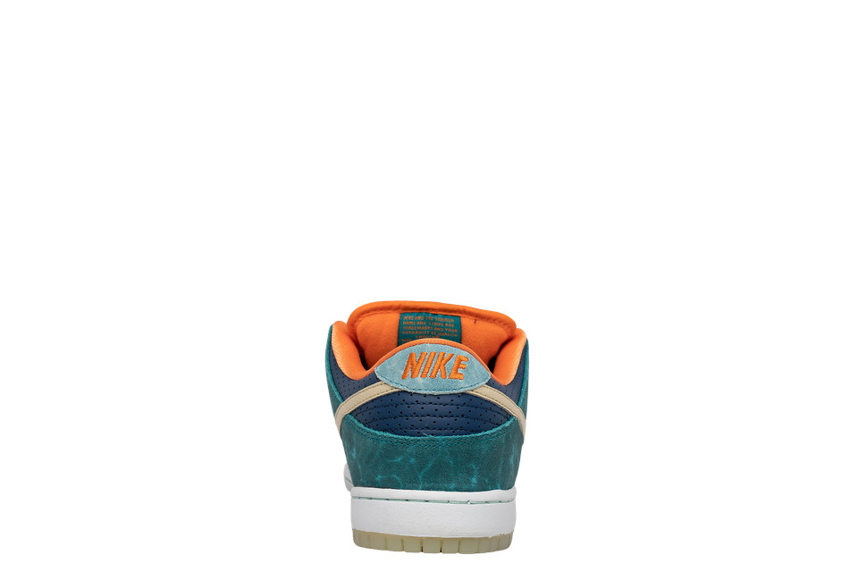 nike sb dunk low mia skate shop