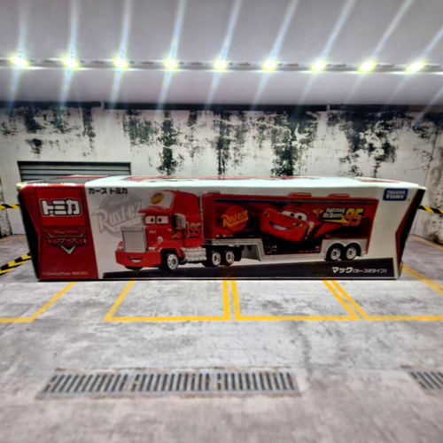TAKARA TOMY Disney Cars Tomica Mack Cars 3 Transporter Type Truck