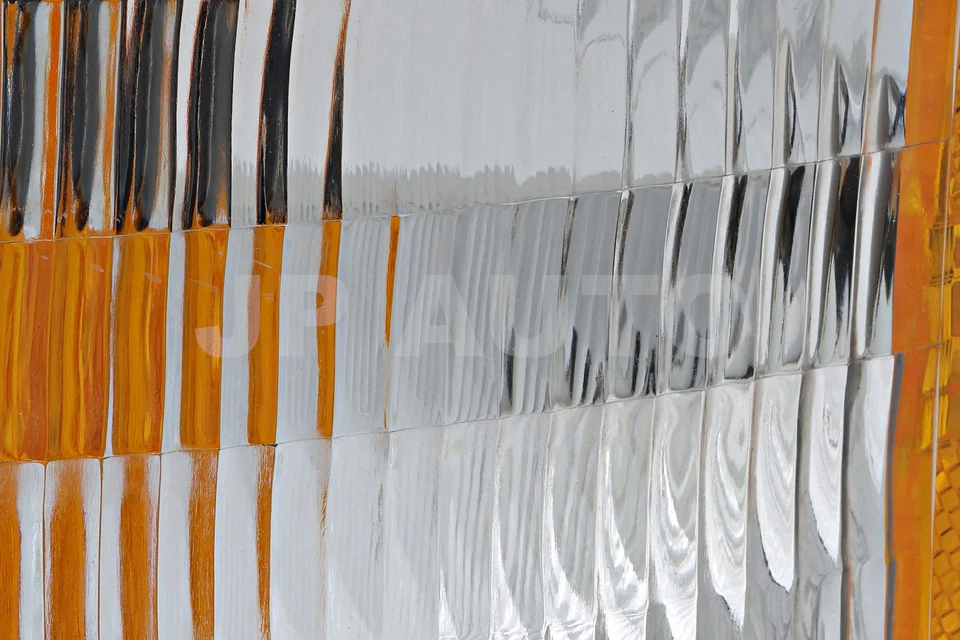 For 1994 Dodge B150 B250 B350 B1500 B2500 B3500 Corner Light Driver Side - Image 2 of 4